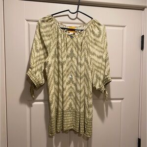 Women's Short Sleeve Blouse - L